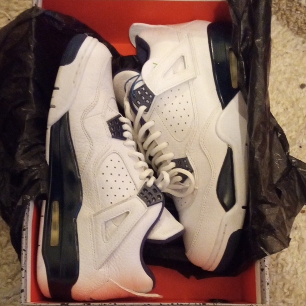 Jordan 4 Legend Blue LS Sz 10 All Og With Authentication Still On Shoe No Issues